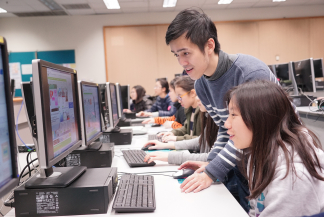 Girls take part in a hands-on workshop to understand the architecture of a website and tried coding for themselves.