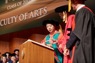 HKU confers an Honorary Degree upon world-renowned pianist Dr Lang Lang at the 198th Congregation.